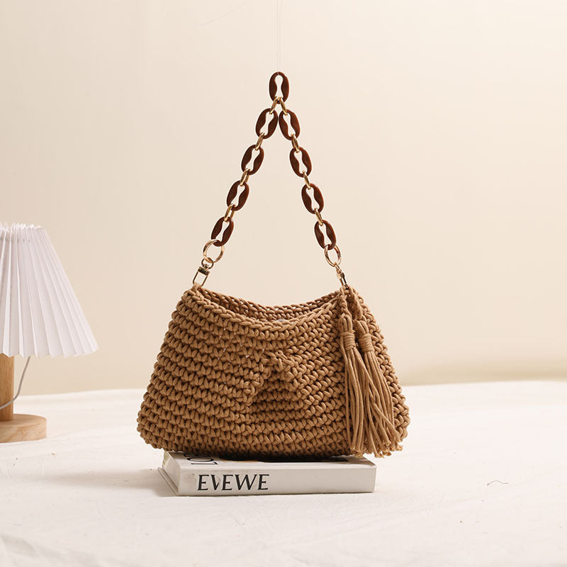 Clip Tassel Coffee