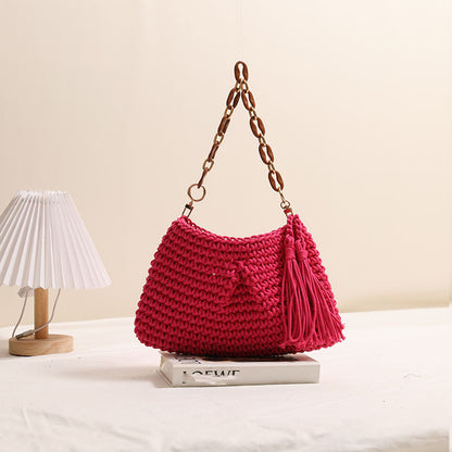 Clip Tassel Rose Red